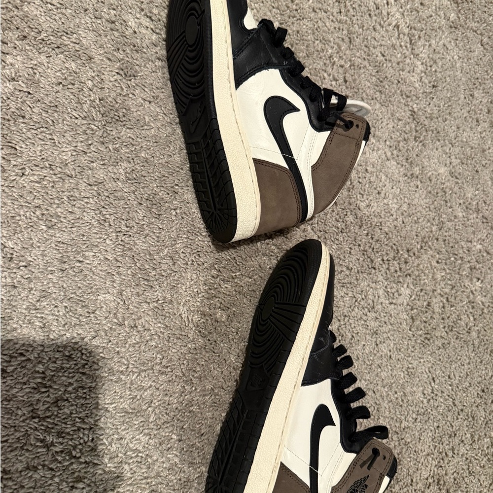 Mocha Jordan 1s
